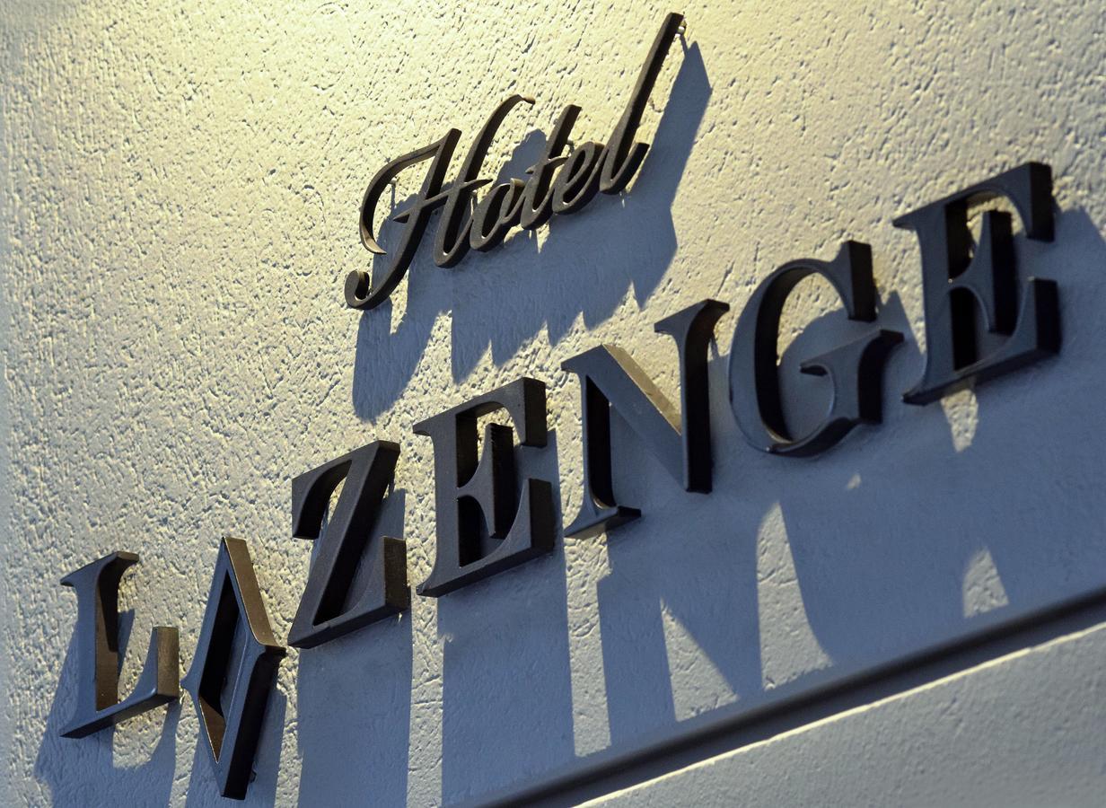 Hotel Lozenge Atenas Exterior foto