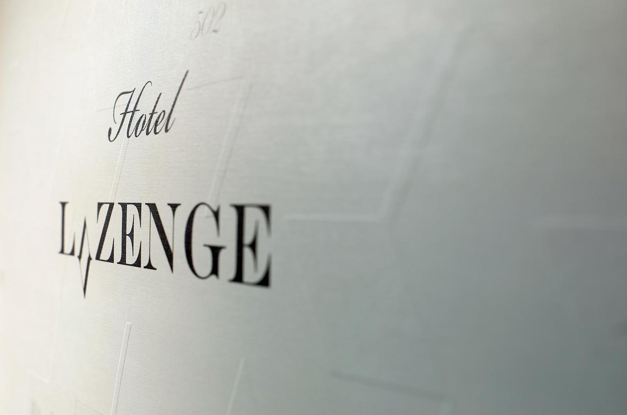 Hotel Lozenge Atenas Exterior foto